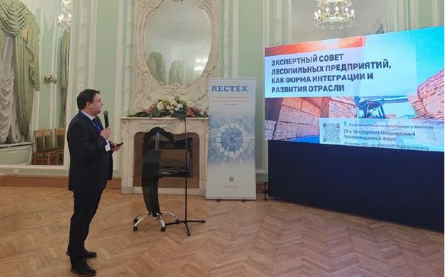 Изображение выглядит как одежда, в помещении, текст, стена
Содержимое, созданное искусственным интеллектом, может быть неверным.